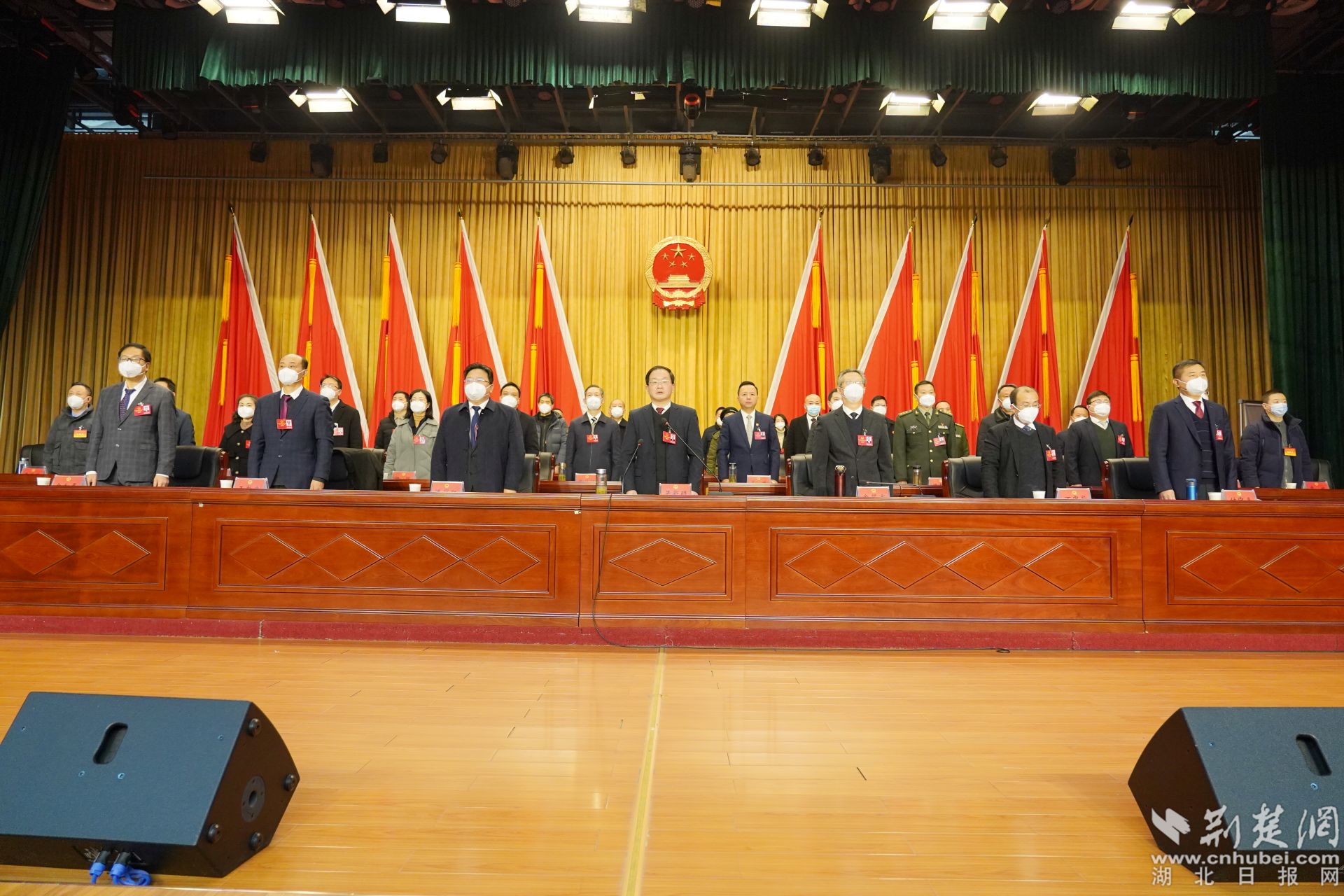 奏唱國(guó)歌。.JPG.JPG
