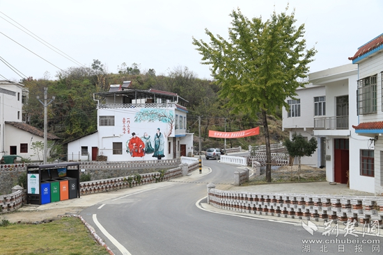 8、中國傳統(tǒng)村落大堝村_副本.jpg